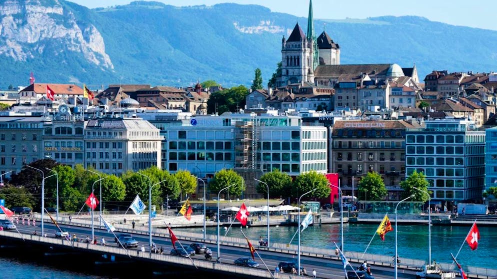 Malgré cette remontada, l'indice reste en deçà des valeurs inscrites avant la mise en place de surtaxes de 39% sur les produits à la croix blanche entrant sur le territoire américain, tempèrent les experts.