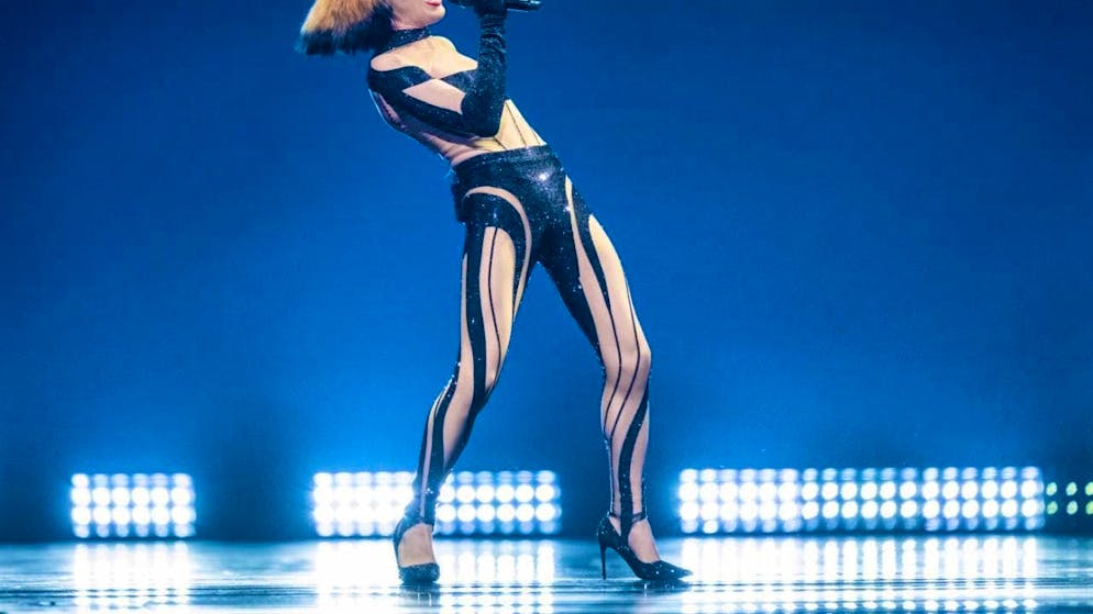 Nemo's outfit from his guest appearance at the ESC in Basel last May is going under the online hammer. (archive picture)