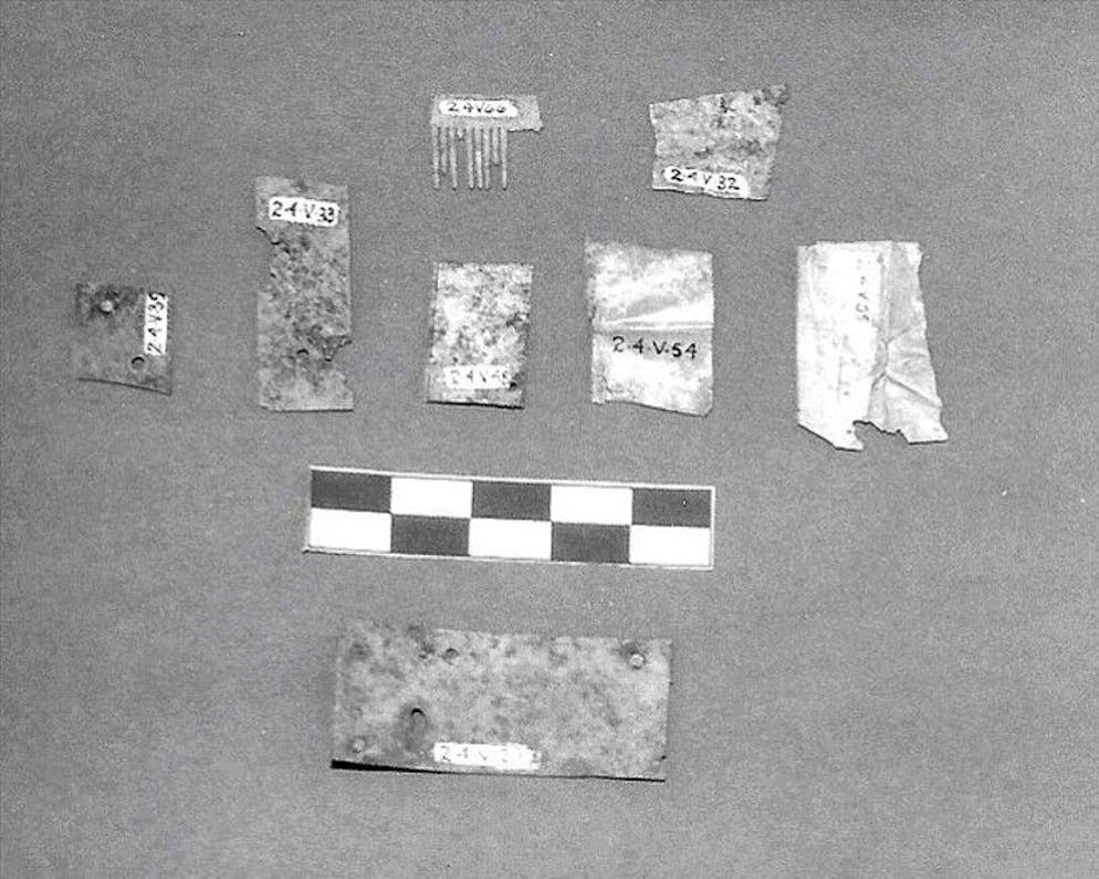 Neue Spuren sollen zum Wrack von Abenteurerin Amelia Earhart führen. Proben von Flugzeugaluminium, die auf dem Nikumaroro-Atoll gefunden wurden – mögliche Überreste von Amelia Earharts verschollener Maschine. Die Stücke wurden im Oktober 1991 entdeckt.