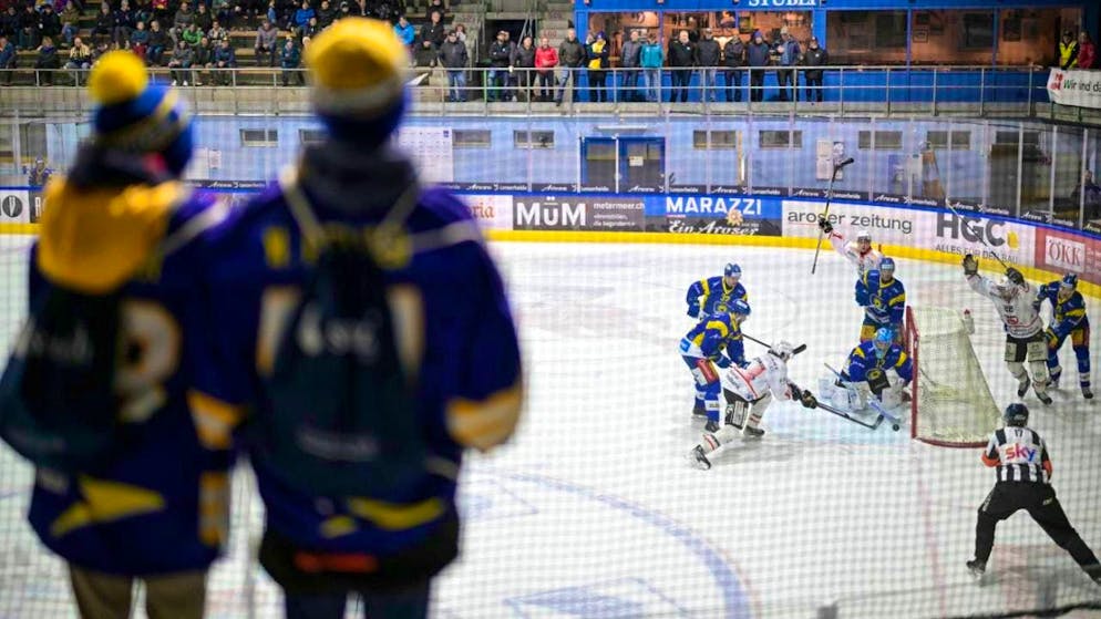 A traditional club fights its way back - Gallery. The Arosa fans saw little that was uplifting against Chur
