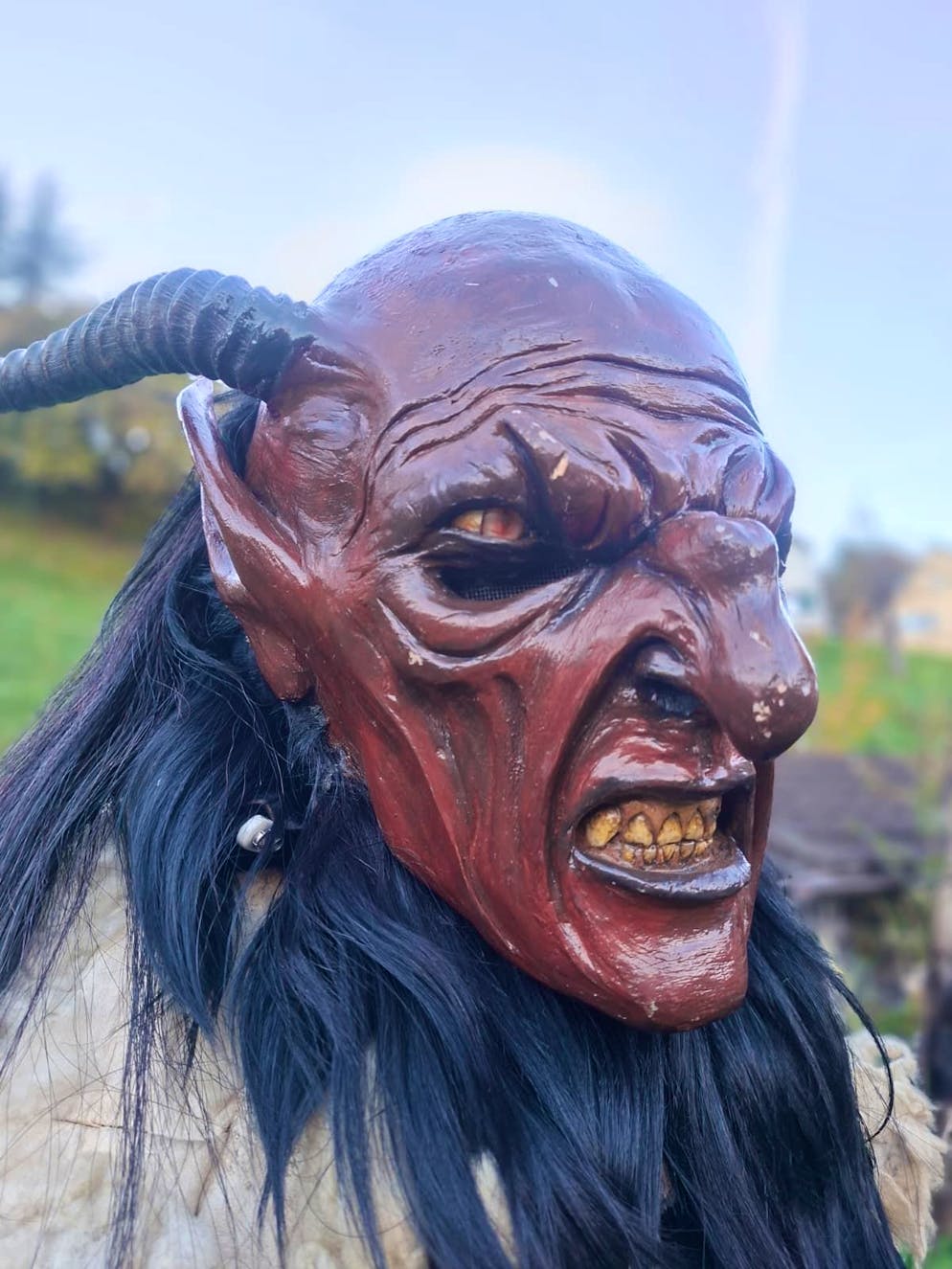 Hohlgass-Pass. Die Augen können nachts mit LED-Lichtern verstärkt werden.