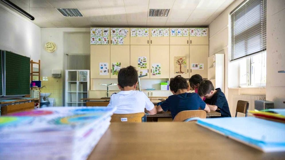 According to the Swiss Conference of Cantonal Ministers of Education, Switzerland should invest in language teaching. (archive image)