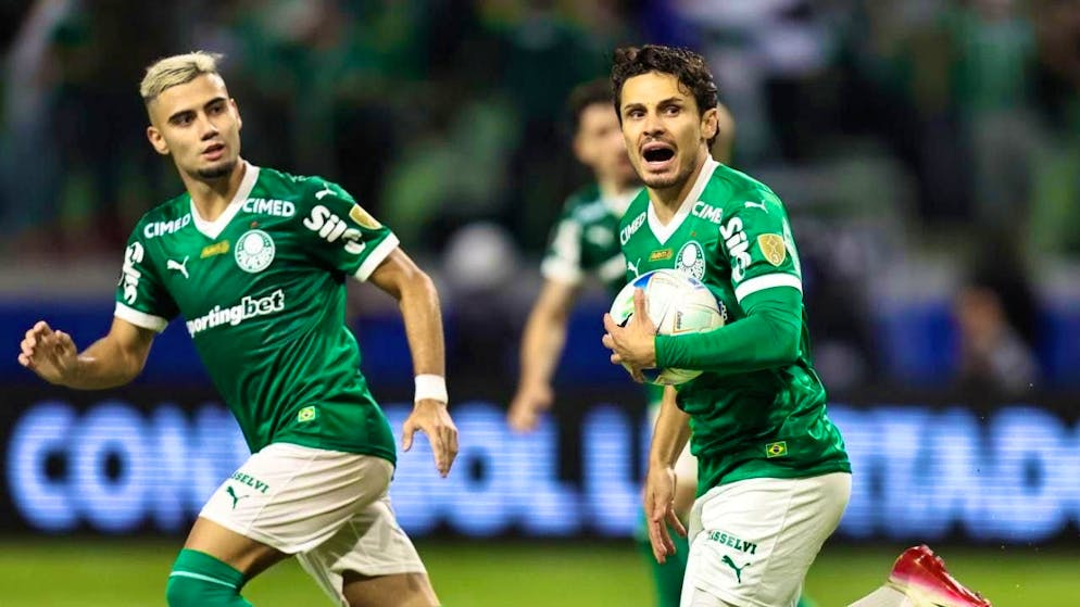 Double goal scorer Raphael Veiga lets Palmeiras celebrate