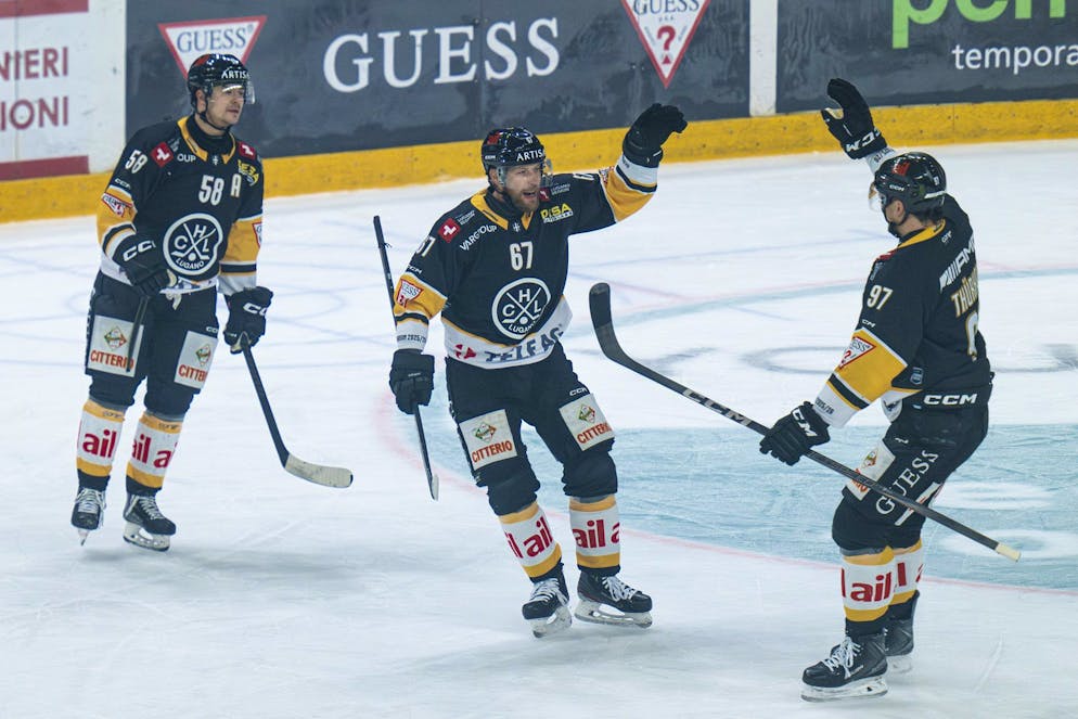 I bianconeri hanno approcciato bene la partita, andando avanti di due nel primo periodo. 