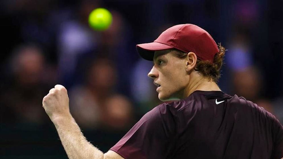 Masters 1000 di Parigi. Sinner batte Félix Auger-Aliassime in finale e torna numero uno in classifica