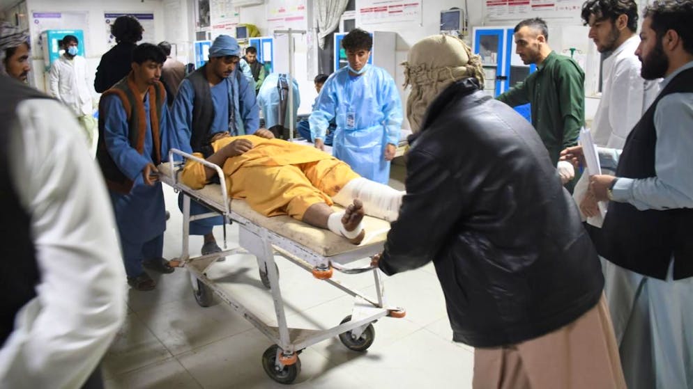 Séisme de magnitude 6,3 en Afghanistan: au moins 20 morts - Gallery. Le tremblement de terre a fait des centaines de blessés, notamment à Mazar-e-Sharif.