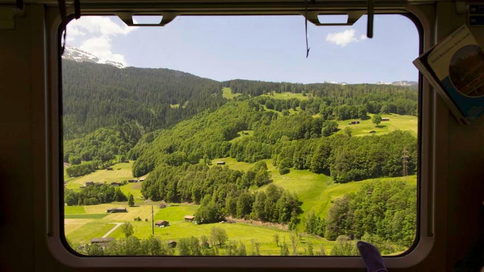 Una vista da cartolina. Nel mese di agosto numerosi turisti, soprattutto svizzeri, hanno deciso di pernottare nei Grigioni. (immagine simbolica)