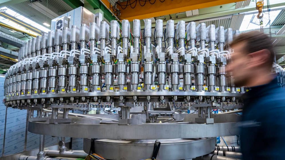 Die deutschen Maschinenbauer leiden weiterhin unter einer Flaute. Eine schnelle Besserung ist auch nicht in Sicht. (Archivbild)