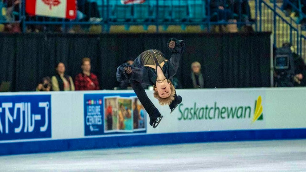 Ilia Malinin performed six quadruple jumps at Skate Canada.