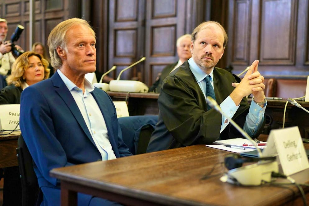 Celebrity trial over abduction of the Block children - Gallery. Gerhard Delling, dressed in a dark suit without a tie, sat down next to his lawyer as soon as he entered the courtroom.