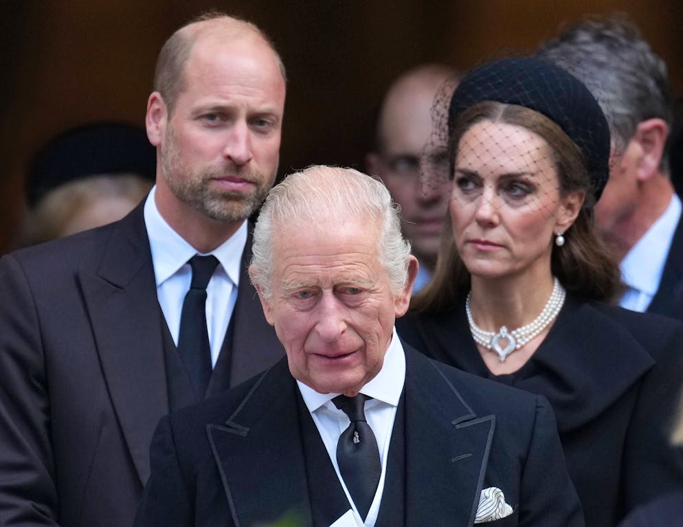 La rimozione dei titoli reali al principe Andrea da parte di Re Carlo è stata una decisione di famiglia.