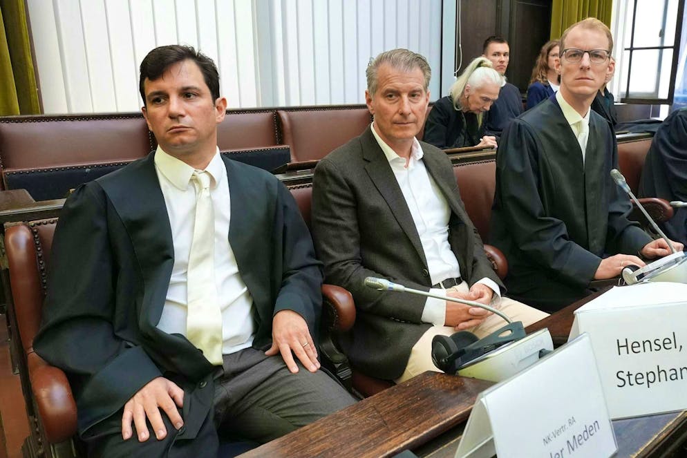 Celebrity trial over abduction of the Block children - Gallery. Ex-husband Stephan Hensel (in the middle) also appeared in court with his lawyers.