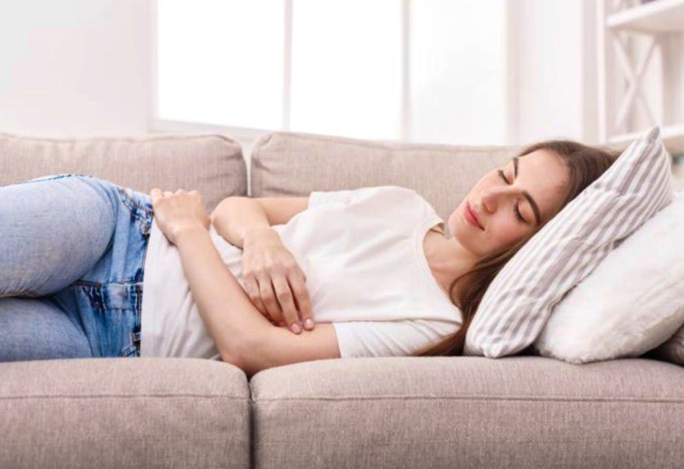 Circadian rhythm: How our inner clock ticks. According to studies, a power nap of around 20 minutes is considered ideal. If you sleep longer, your natural day-night rhythm can become unbalanced. So if you say goodbye for a quarter of an hour at around 1.30 pm, this is anything but laziness.