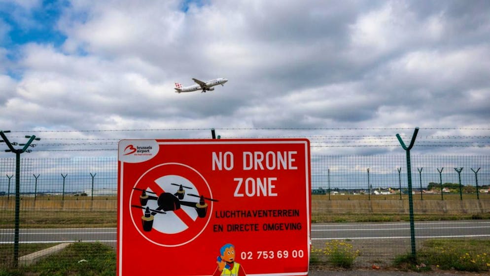 Un drone è stato segnalato stasera sopra il territorio dell'aeroporto di Bruxelles. (foto d'archivio)