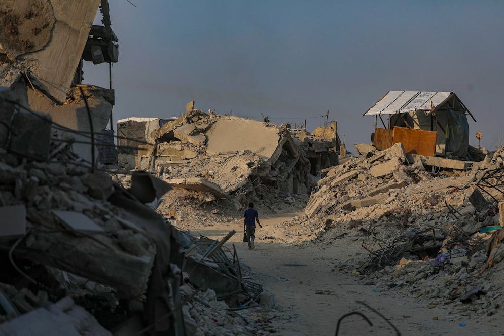 Dall'entrata in vigore del cessate il fuoco, il 10 ottobre 2025, gli attacchi israeliani hanno ucciso un totale di 240 persone e ne hanno ferite 607.