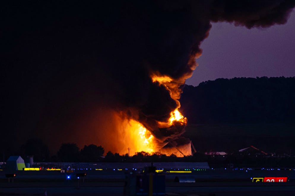 Mindestens sieben Tote bei Flugzeugabsturz in USA - Gallery. Die Ursache des Flugzeugabsturzes war zunächst unklar.