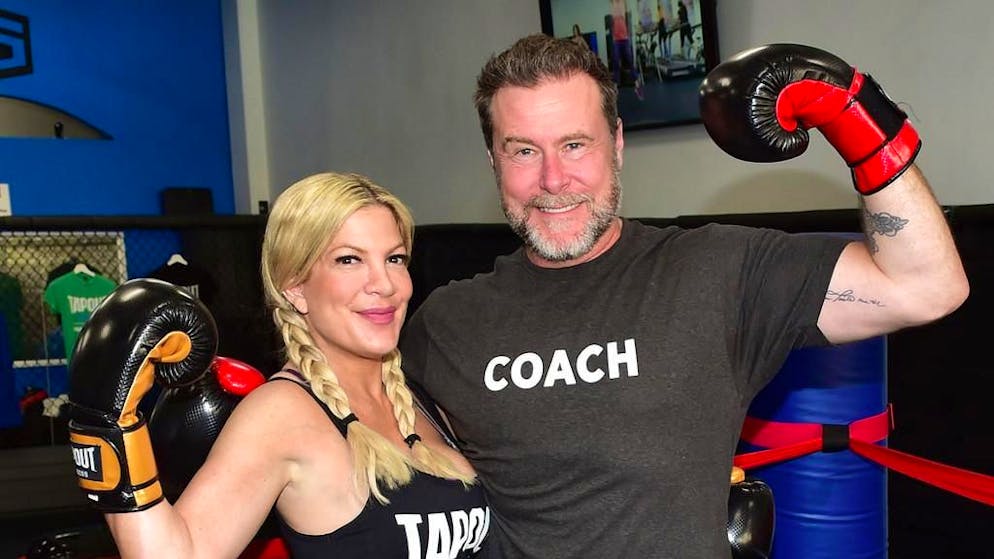 Dopo 17 anni. A due anni dalla separazione, è ufficiale il divorzio tra Tori Spelling e Dean McDermott