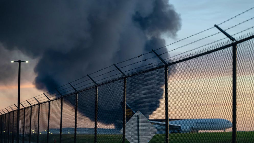 Verso l'analisi delle scatole nere. Schianto aereo cargo in Kentucky: i morti salgono a 12 e ci sono diversi dispersi