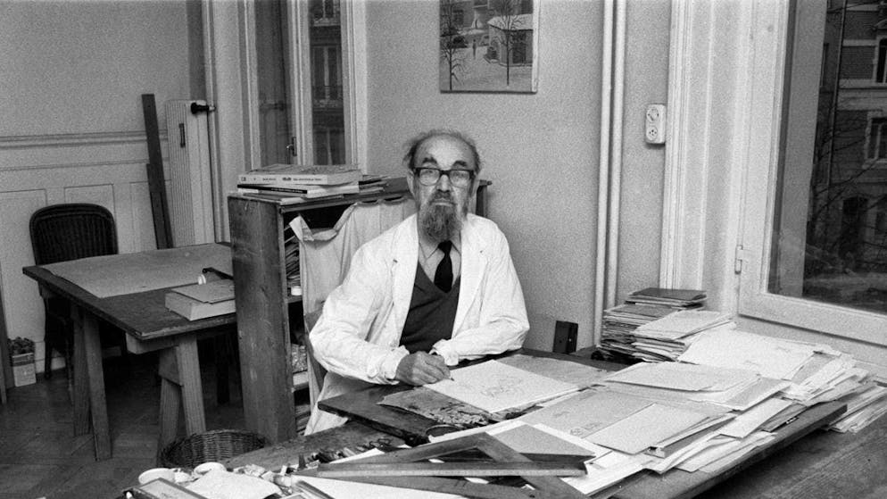 The illustrator, painter and graphic artist Hans Tomamichel in his studio in Zurich in 1979: he was born in Bosco Gurin. The exhibition "Walser Art. The tradition of Bosco Gurin" in Lugano shows 120 objects of local culture as well as works by him. (archive picture)