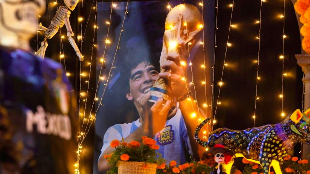 Mangelhafte Betreuung?. Neuer Prozess um Maradona-Tod beginnt im März