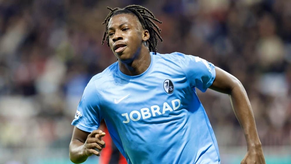 Europa League. Johan Manzambi and Simon Sohm score