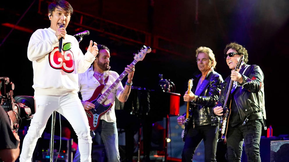 Last journey. US rock band Journey on farewell tour after 50 years