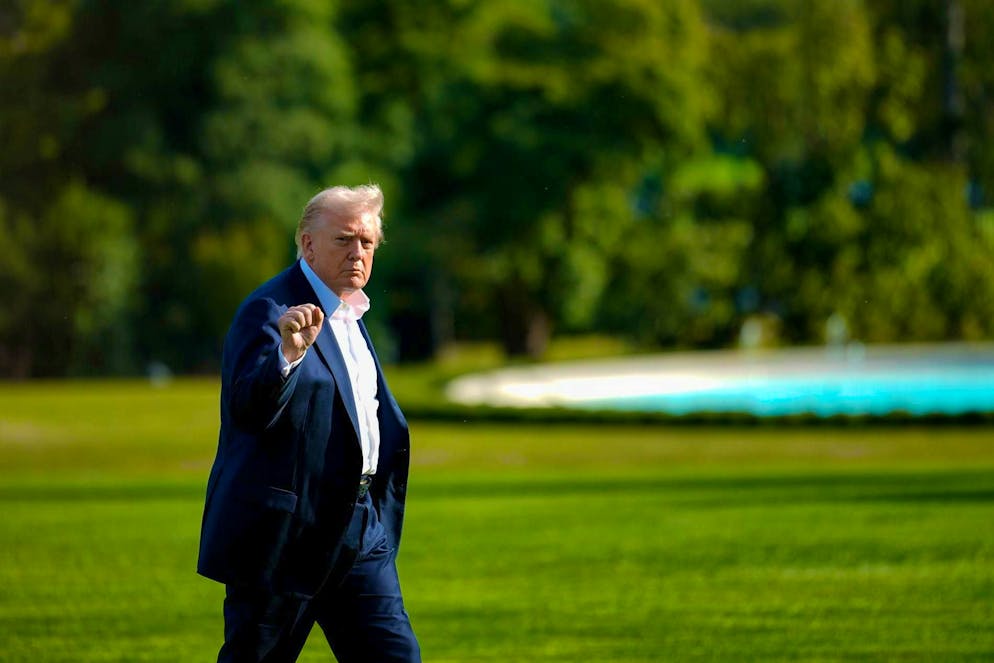 «Nei sondaggi corretti e anche in quelli ragionevoli, ho i numeri migliori che abbia mai avuto, e perché non dovrei?», sostiene Donald Trump (foto d'archivio).