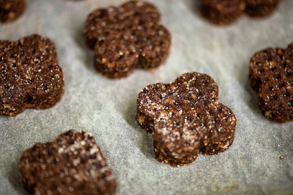 UBS Helpetica cuisson. Les bruns de Bâle sont cuits.