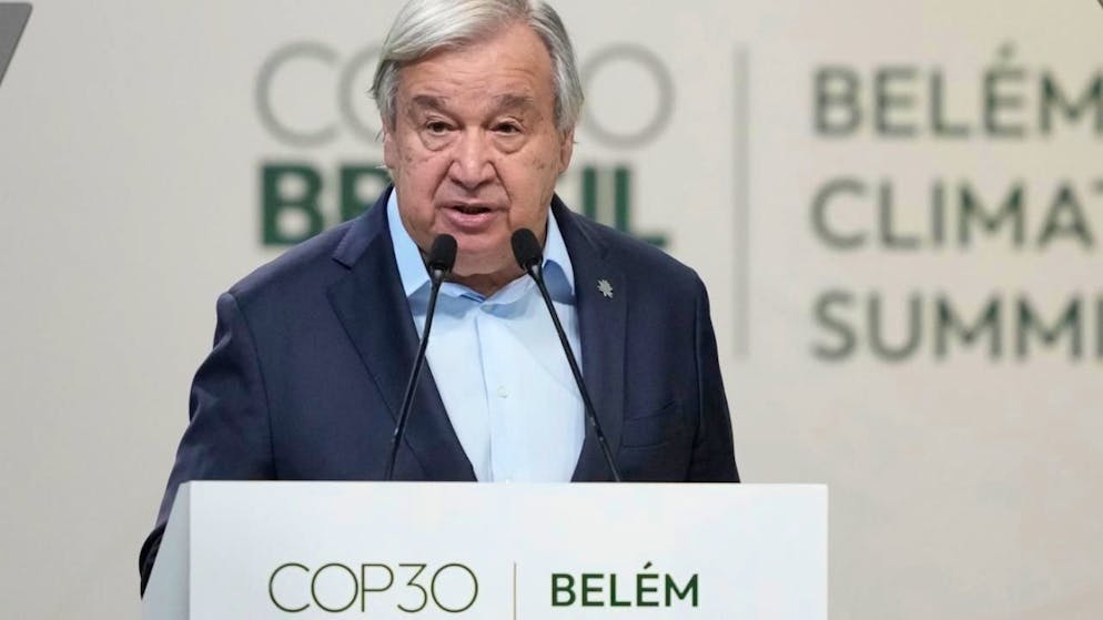 Autour du secrétaire général de l'ONU Antonio Guterres, les chefs d'Etat de la planète se penchent sur le climat à Bélem.