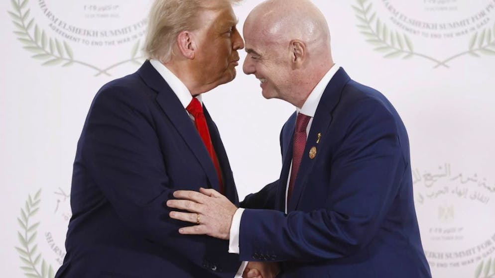 Calcio e politica. Infantino lancia il premio Fifa per la pace e Trump è in cima alla lista
