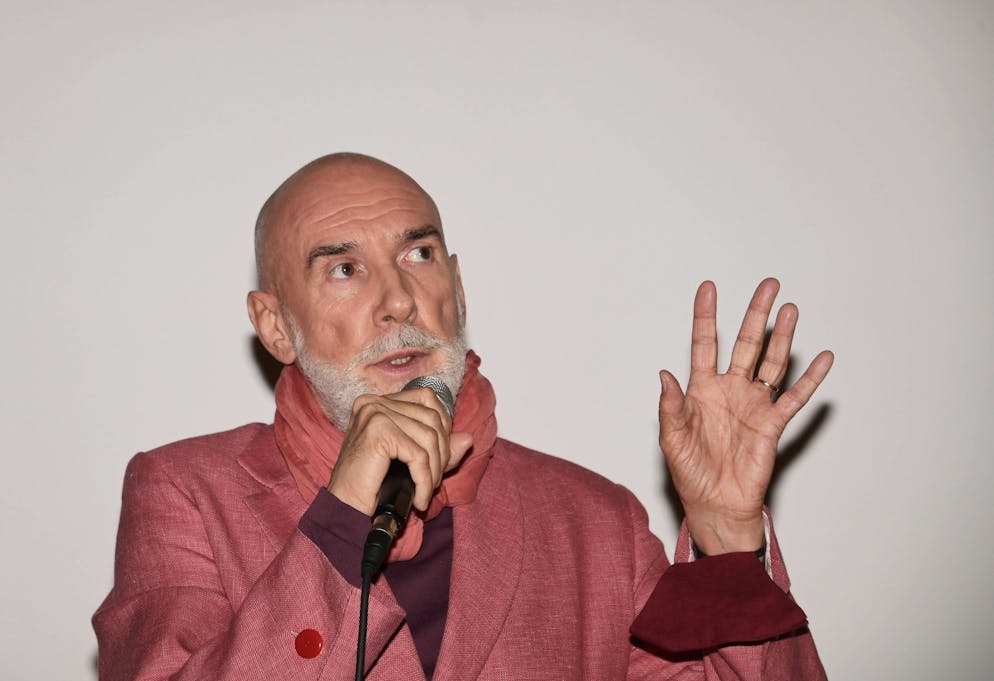 Diego Dalla Palma racconta di aver ritrovato equilibrio e lucidità.