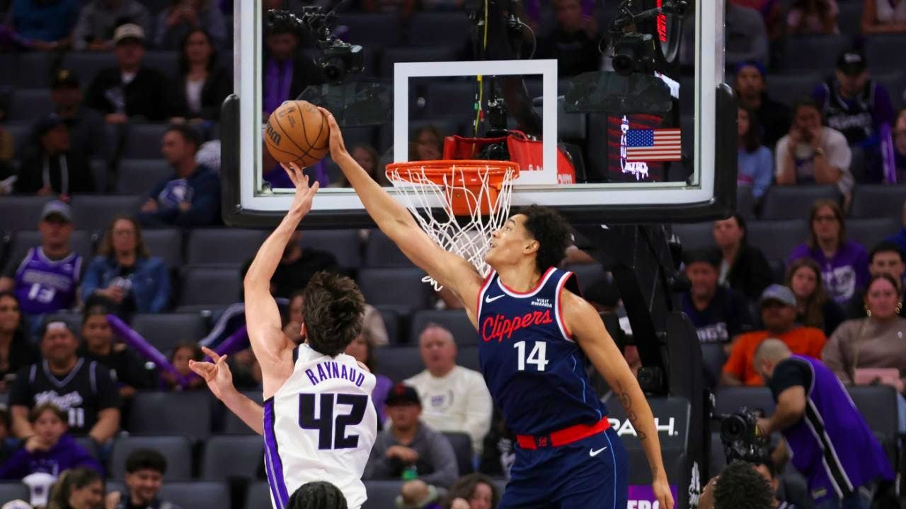 Basketball. Niederhäuser mit Kurzeinsatz bei Niederlage der Clippers