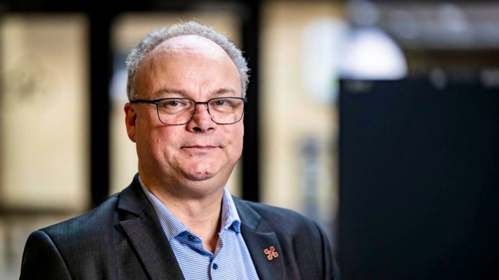 Le chanoine Alexandre Ineichen, actuel recteur du College de Saint-Maurice, sera le nouvel abbé en 2026. Il entend restaurer la confiance.