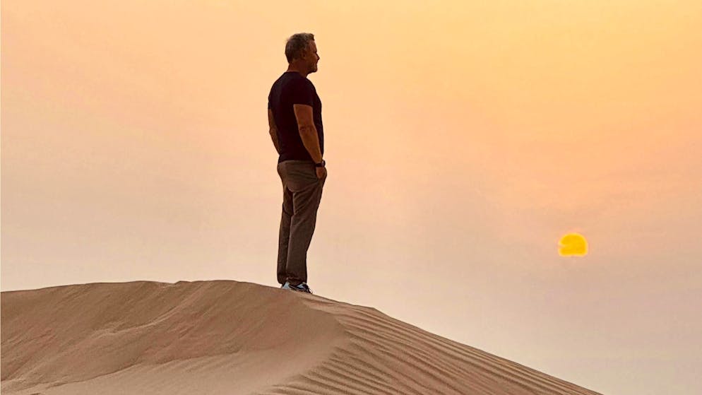 Nella metropoli desertica di Dubai, Jenke von Wilmsdorff non riesce a smettere di stupirsi.