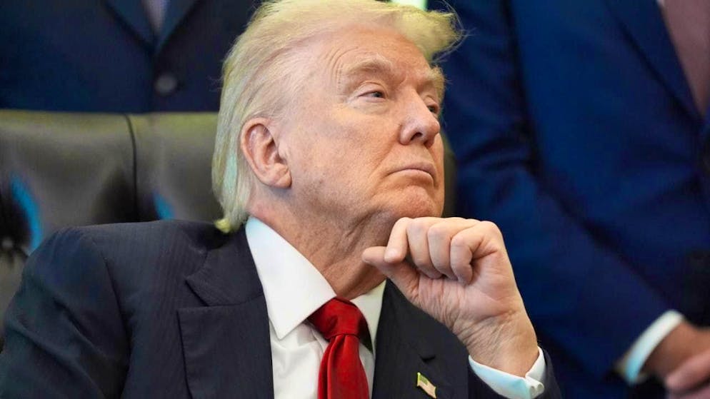 US President Donald Trump in the Oval Office of the White House in Washington. Photo: Evan Vucci/AP/dpa