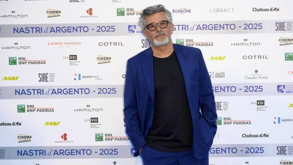 Al via le riprese. «Il rumore delle cose nuove»: Paolo Genovese torna in scena