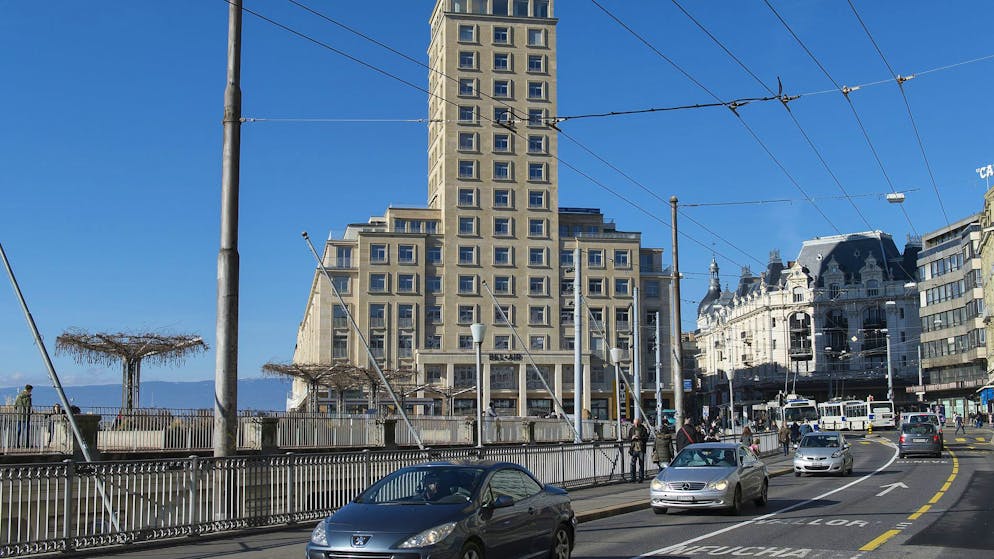 At the Bel-Air complex. Two bodies found in Lausanne