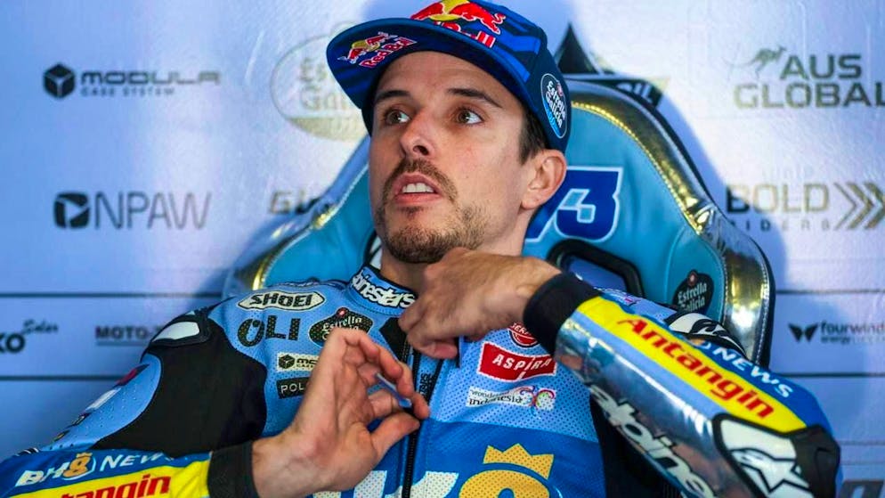After a thrilling duel with Pedro Acosta, Alex Marquez celebrates victory in the sprint race at the Portuguese GP