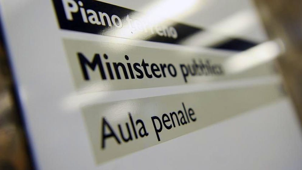 Giustizia. Aggredisce la compagna a Chiasso, 32enne alla sbarra per tentato assassinio