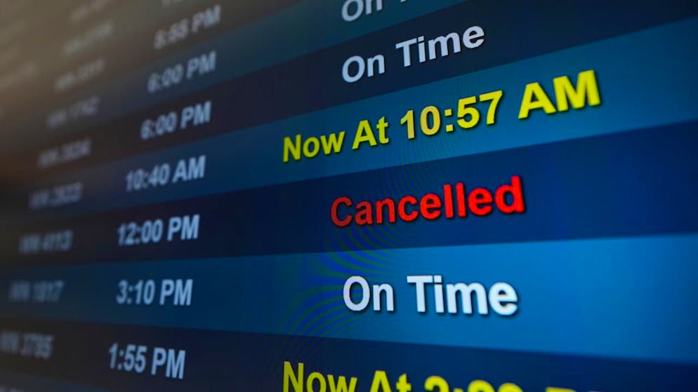 Shutdown. Il segretario dei trasporti USA: «Il traffico aereo si ridurrà a zero»