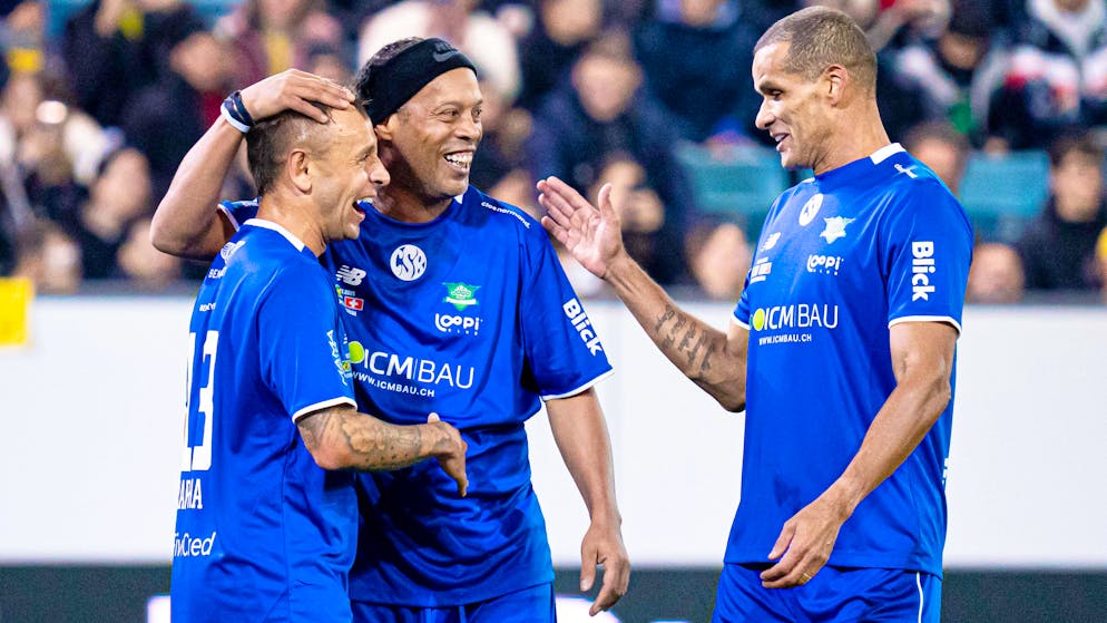 Les légendes suisses vaincues. Match de gala : le Brésil de Ronaldinho assure le spectacle à Lucerne !