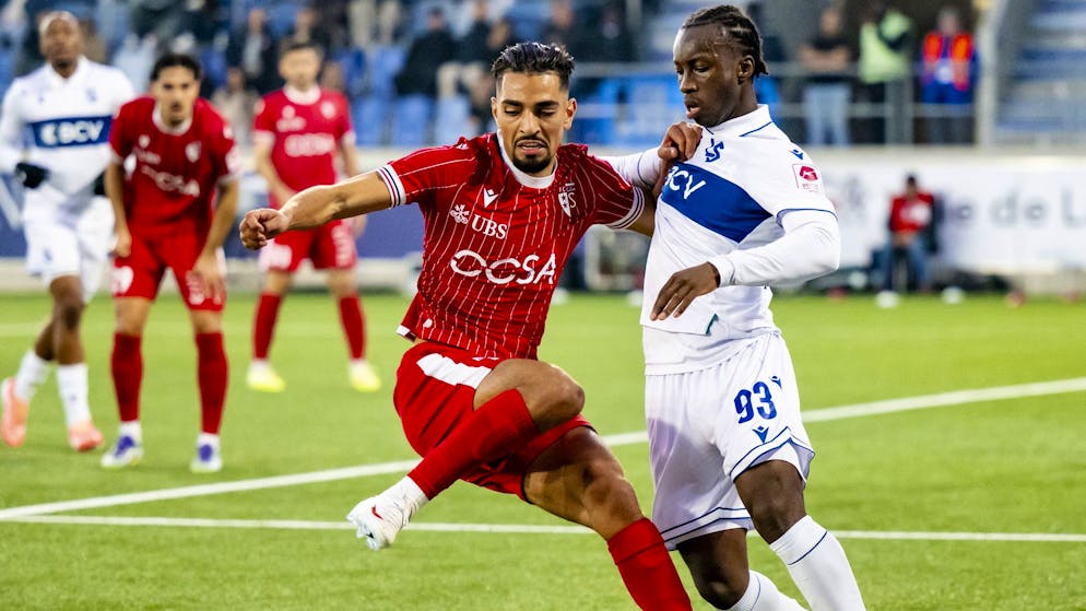 Video ticker. Fans set off fireworks and cause the game to be interrupted - now football is being played again