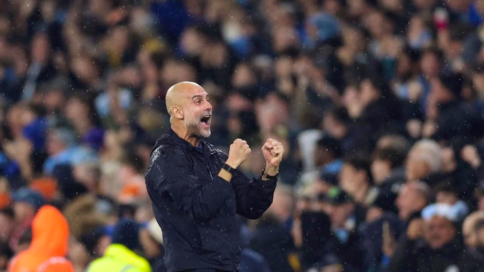Pep Guardiola freut sich über das 1:0 gegen Liverpool