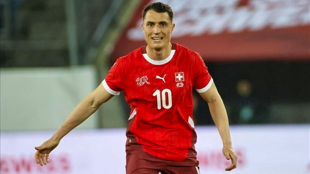 Altra tegola per Yakin. Sierro lascia ritiro della Nati