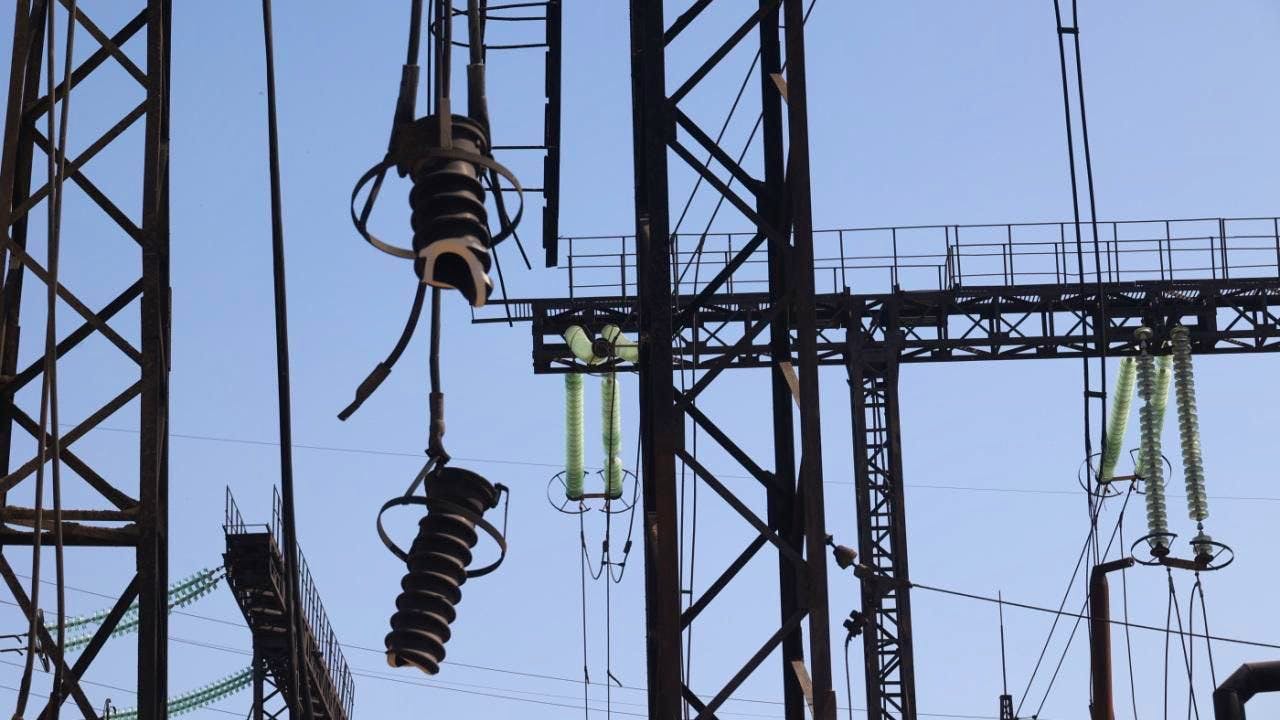 Russia. Power cuts in Ukraine - metro in Kharkiv running again