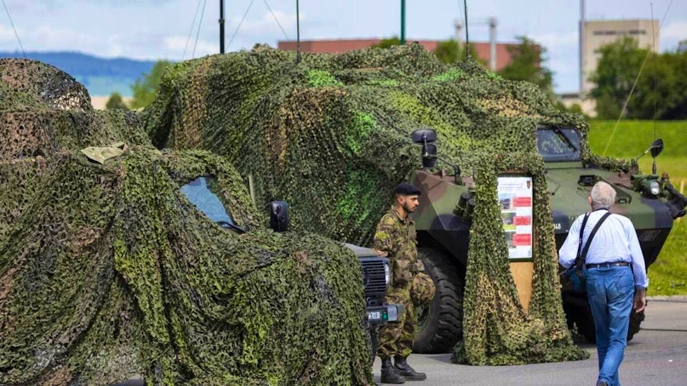 For example, vehicles with camouflage systems are more difficult to recognize. (archive picture)