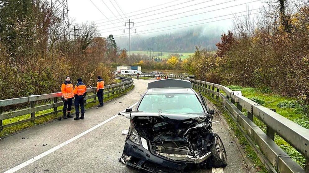 Tra Zurigo e Argovia. Sfuggono a un controllo e parte un rocambolesco inseguimento sull'A1, due in manette