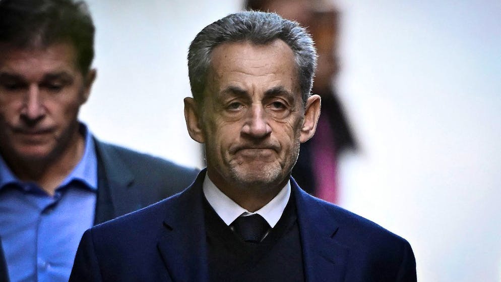 After around three weeks. France's ex-President Sarkozy can leave prison again