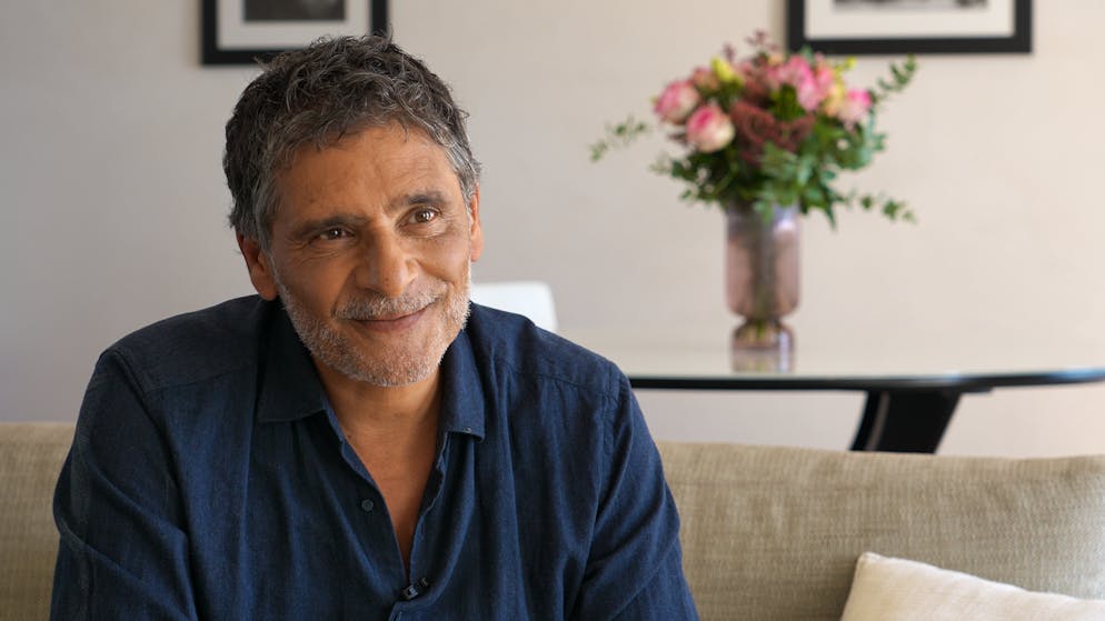 Bonne étoile. Pascal Elbé à l'heure de l'interview pour blue News.