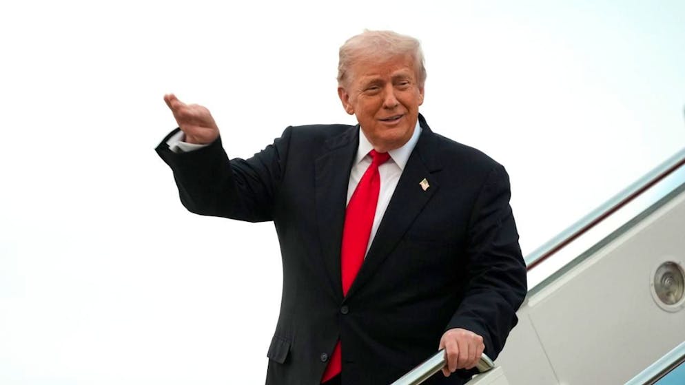 Spart nicht mit Ankündigungen: US-Präsident Donald Trump. Am Montag war es ein baldiger Zoll-Deal mit der Schweiz zu günstigeren Bedingungen. (Archivbild)